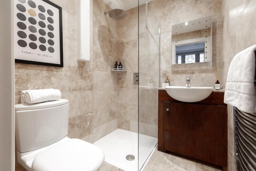 Revamped & Luxxe For Covent Garden Lovers! Adorable City Home For Families & Friends Londýn Exteriér fotografie